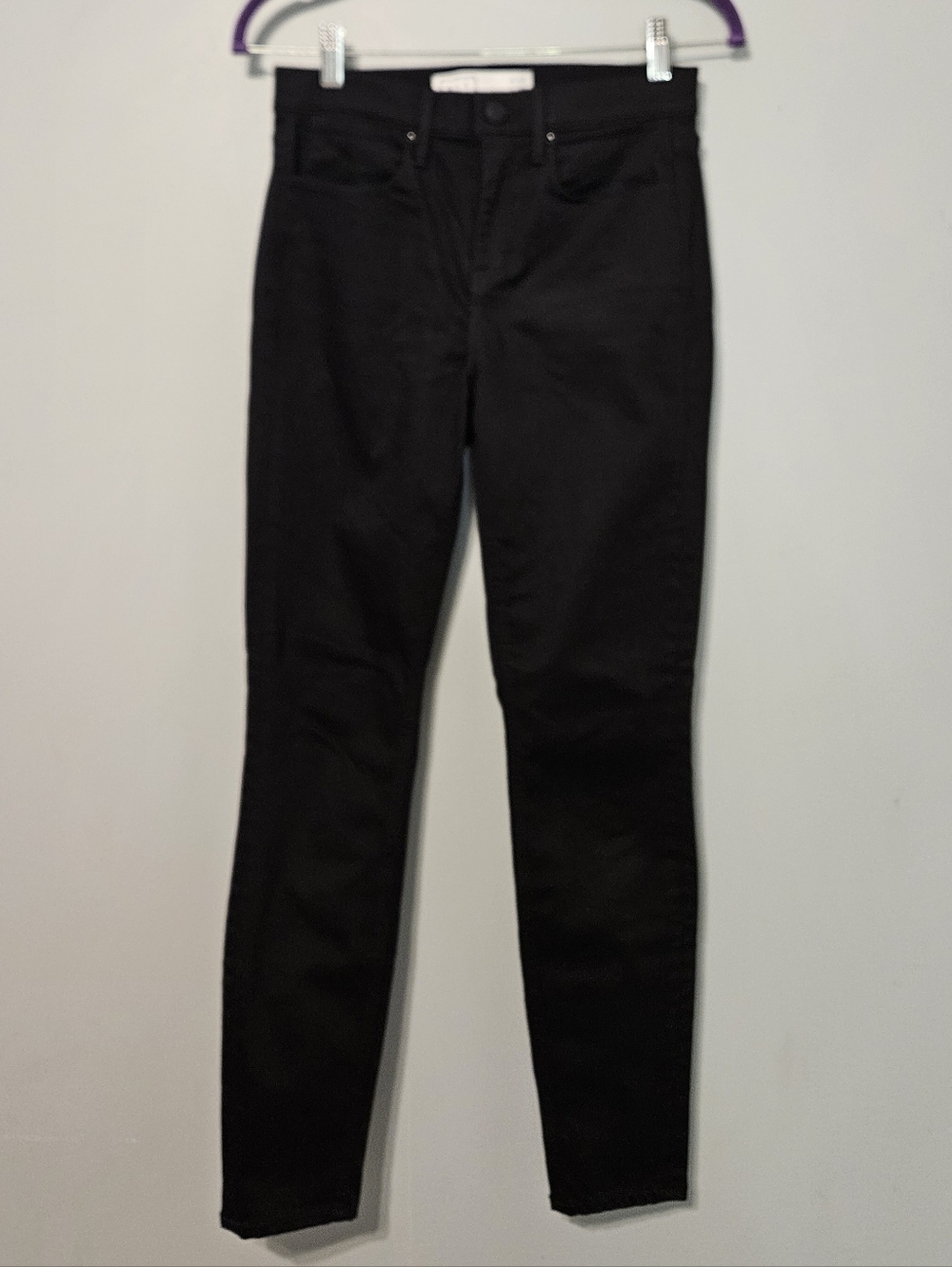 AYR Women's Skinny Jeans in Black